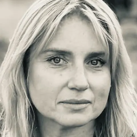 Dominika Woźniakiewicz, Pedagożka, psychoterapeutka psychodynamiczna